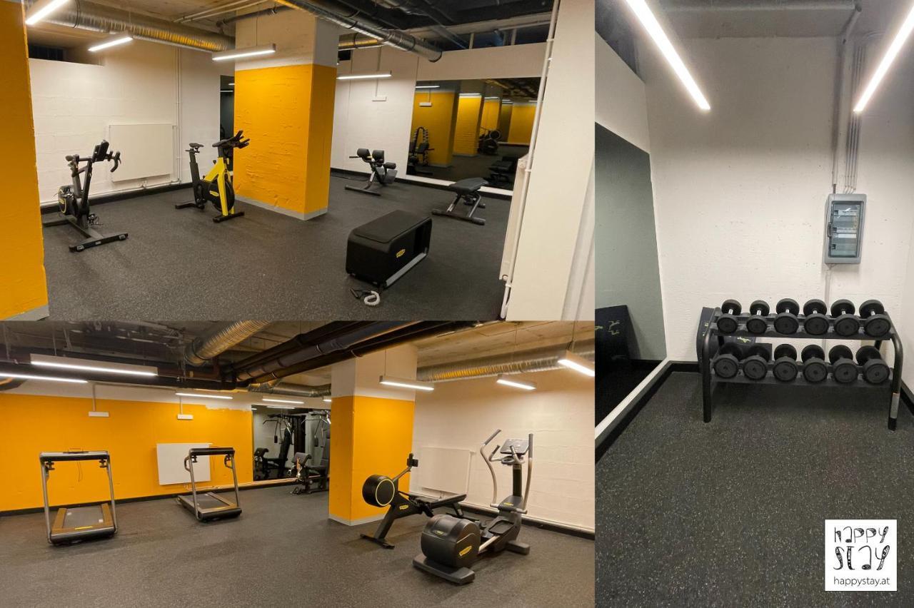 Parkblick - Therme Wien - Gratis Parken Im Der Garage - Terrasse - U-Bahn Esterno foto